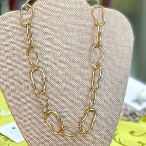 Oversized Irregular Geo Hoop Chain Necklace
